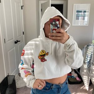 WHITE CROPPED PAC-MAN SWEATSHIRT HOODIE 😊